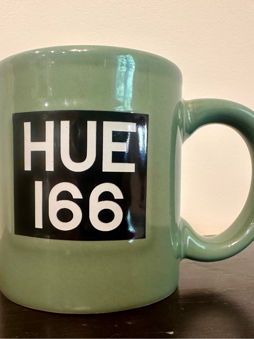 Official Land Rover HUE 166 Grasmere Green Ceramic Coffee Mug 12 oz